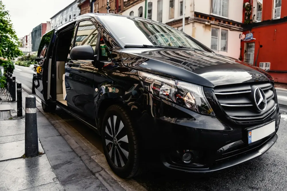 Mercedes class v